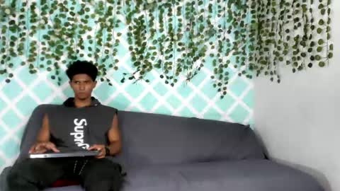yoel_allan_hot88 online show from October 2025 07:24:02 PM