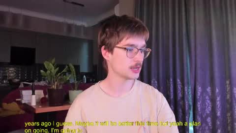 Snapshot of yoga_pizza_420 chatting on April 2026 03:33:02 AM Max online show from April 2026 03:33:02 AM