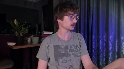 Snapshot of yoga_pizza_420 chatting on June 2026 09:41:01 PM Max online show from June 2026 09:41:01 PM