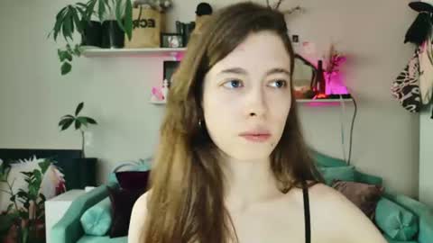 yoka_paradoxxx online show from July 2026 10:30:01 AM