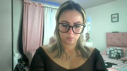 yokiko online show from October 2025 12:01:02 PM