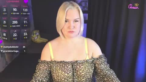 Snapshot of yolanda_kiss chatting on April 2026 03:53:02 AM Yolanda online show from April 2026 03:53:02 AM