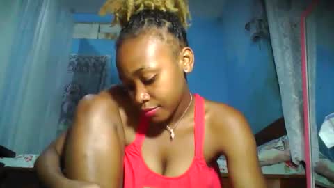 yolandrina90 online show from October 2025 06:16:02 PM