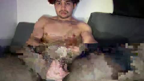 YooitssJ online show from February 2025 04:53:01 AM