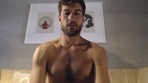 Yoooups online show from October 2025 08:54:02 PM