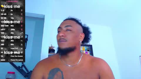 Enzo online show from November 2025 02:10:01 AM