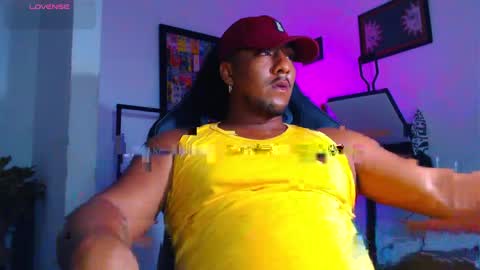 Snapshot of yosoy_enzo2020 chatting on April 2026 04:54:02 AM Enzo online show from April 2026 04:54:02 AM