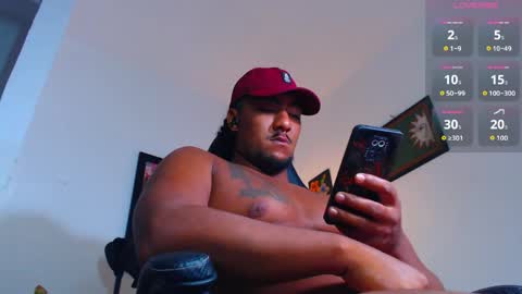 Snapshot of yosoy_enzo2020 chatting on May 2026 04:07:02 AM Enzo online show from May 2026 04:07:02 AM