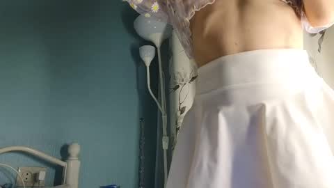 Snapshot of you_desire chatting on February 2025 07:52:02 PM Liliya online show from February 2025 07:52:02 PM
