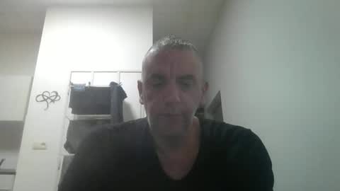 CrayZio online show from April 2026 02:12:02 AM