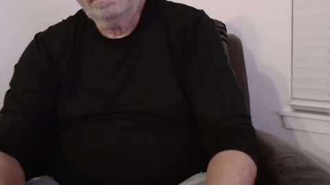 Snapshot of yougogirl_3 chatting on January 2025 04:08:02 AM Colorado Guy Straight online show from January 2025 04:08:02 AM