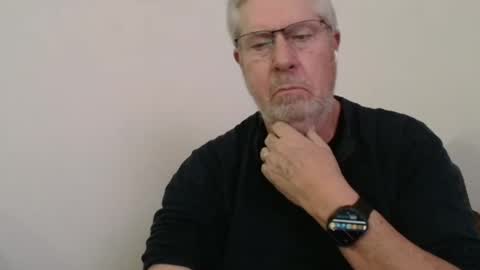 Snapshot of yougogirl_3 chatting on January 2025 03:23:02 AM Colorado Guy Straight online show from January 2025 03:23:02 AM