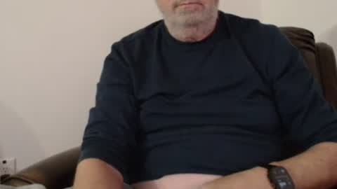 Snapshot of yougogirl_3 chatting on January 2025 04:07:01 AM Colorado Guy Straight online show from January 2025 04:07:01 AM