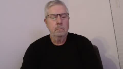 Snapshot of yougogirl_3 chatting on January 2025 12:47:01 PM Colorado Guy Straight online show from January 2025 12:47:01 PM