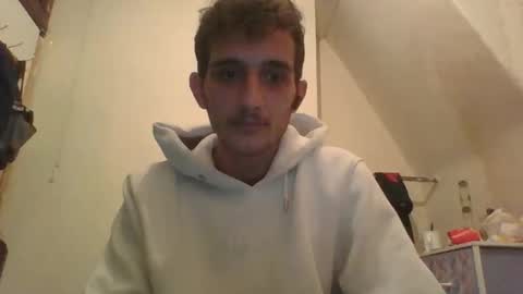 youndadd online show from October 2025 07:47:01 PM