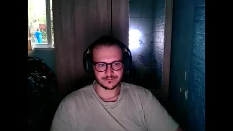 Snapshot of younromki chatting on February 2026 08:41:01 AM A... online show from February 2026 08:41:01 AM