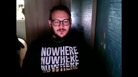 Snapshot of younromki chatting on April 2026 12:02:01 PM A... online show from April 2026 12:02:01 PM