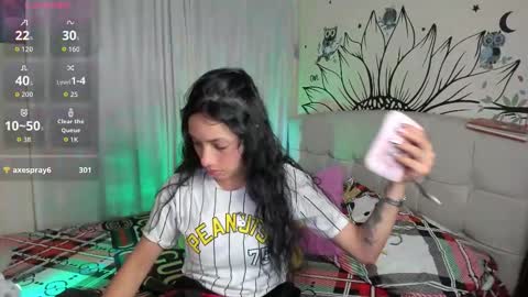 Snapshot of your_beck chatting on October 2025 05:29:02 AM mia3 online show from October 2025 05:29:02 AM