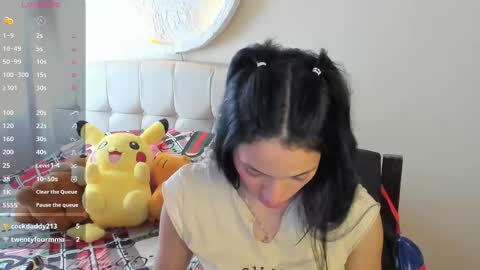 mia3 online show from February 2026 02:57:02 PM