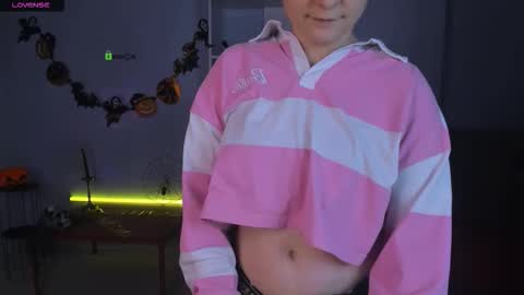 your bunny12 online show from October 2025 06:21:01 AM