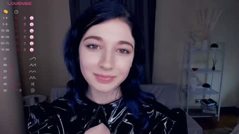 Lina online show from January 2025 09:13:01 AM