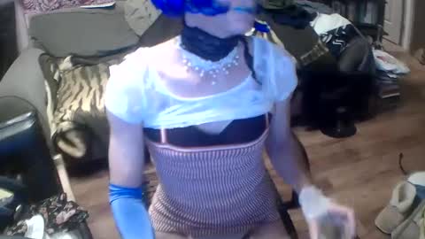 Snapshot of your_dog chatting on December 2024 05:27:01 AM Taylor Tash online show from December 2024 05:27:01 AM