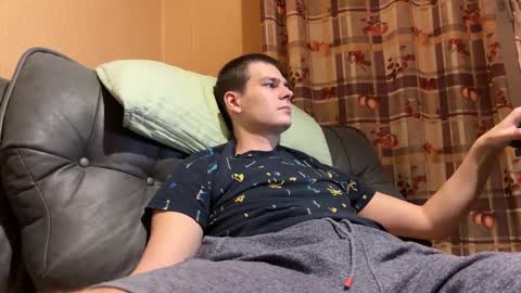 Kelly online show from December 2024 04:14:02 PM