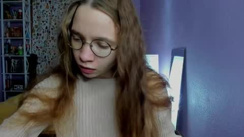 Leslie online show from November 2025 05:33:02 PM