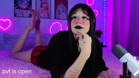 Eva online show from October 2025 11:27:01 PM