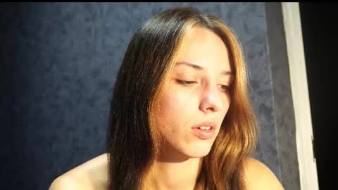 Meri  online show from November 2025 09:06:02 PM