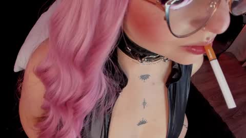 Snapshot of your_littlepervert_ chatting on December 2024 01:32:01 PM Cami independent model online show from December 2024 01:32:01 PM