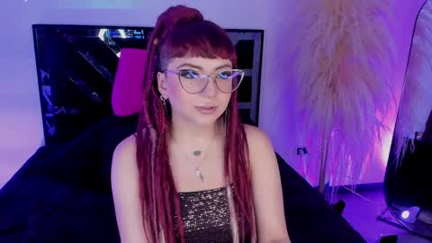Snapshot of your_littlepervert_ chatting on January 2025 06:40:01 AM Cami independent model online show from January 2025 06:40:01 AM