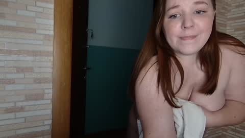 Snapshot of your_madhurricane chatting on December 2024 08:20:01 AM Daria and Lesia online show from December 2024 08:20:01 AM