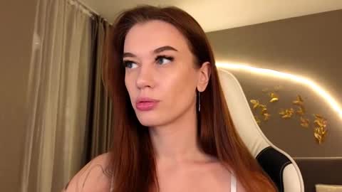 Snapshot of your_misstress chatting on November 2025 02:57:02 AM Jessica Loyd online show from November 2025 02:57:02 AM