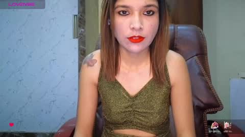Snapshot of your_priya_77 chatting on January 2025 10:18:02 AM sonam online show from January 2025 10:18:02 AM