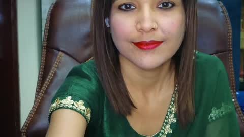 Snapshot of your_priya_77 chatting on February 2025 05:41:01 AM sonam online show from February 2025 05:41:01 AM