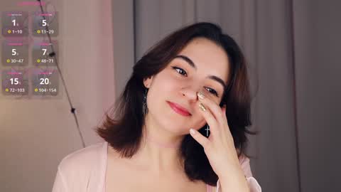 Luna online show from January 2025 07:10:02 AM