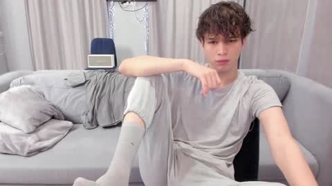 Snapshot of your_shy_guy chatting on January 2025 06:57:01 AM your_shy_guy online show from January 2025 06:57:01 AM