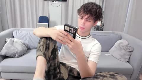 Snapshot of your_shy_guy chatting on January 2025 07:45:02 AM your_shy_guy online show from January 2025 07:45:02 AM