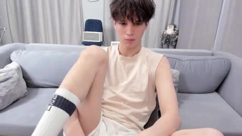 Snapshot of your_shy_guy chatting on January 2025 07:22:01 AM your_shy_guy online show from January 2025 07:22:01 AM