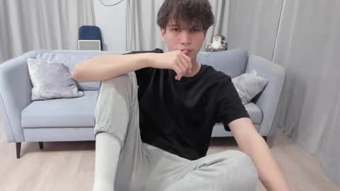 Snapshot of your_shy_guy chatting on January 2025 06:25:01 PM your_shy_guy online show from January 2025 06:25:01 PM