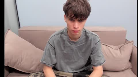 Snapshot of your_shy_guy chatting on October 2025 02:43:02 AM your_shy_guy online show from October 2025 02:43:02 AM