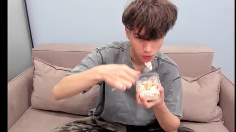 Snapshot of your_shy_guy chatting on October 2025 02:47:02 AM your_shy_guy online show from October 2025 02:47:02 AM