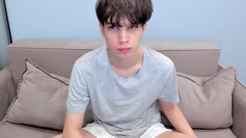 Snapshot of your_shy_guy chatting on November 2025 07:31:01 AM your_shy_guy online show from November 2025 07:31:01 AM