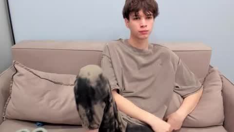 Snapshot of your_shy_guy chatting on November 2025 07:06:02 AM your_shy_guy online show from November 2025 07:06:02 AM