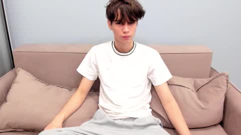 Snapshot of your_shy_guy chatting on November 2025 05:51:02 AM your_shy_guy online show from November 2025 05:51:02 AM