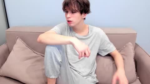 Snapshot of your_shy_guy chatting on November 2025 08:23:02 PM your_shy_guy online show from November 2025 08:23:02 PM