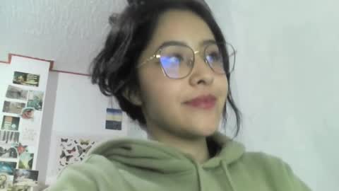 Snapshot of your_sttar chatting on December 2024 12:48:02 AM your sttar online show from December 2024 12:48:02 AM
