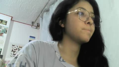 Snapshot of your_sttar chatting on December 2024 07:35:01 AM your sttar online show from December 2024 07:35:01 AM