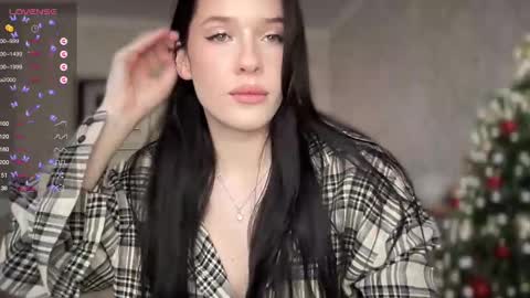 Mia  online show from January 2025 01:25:02 PM